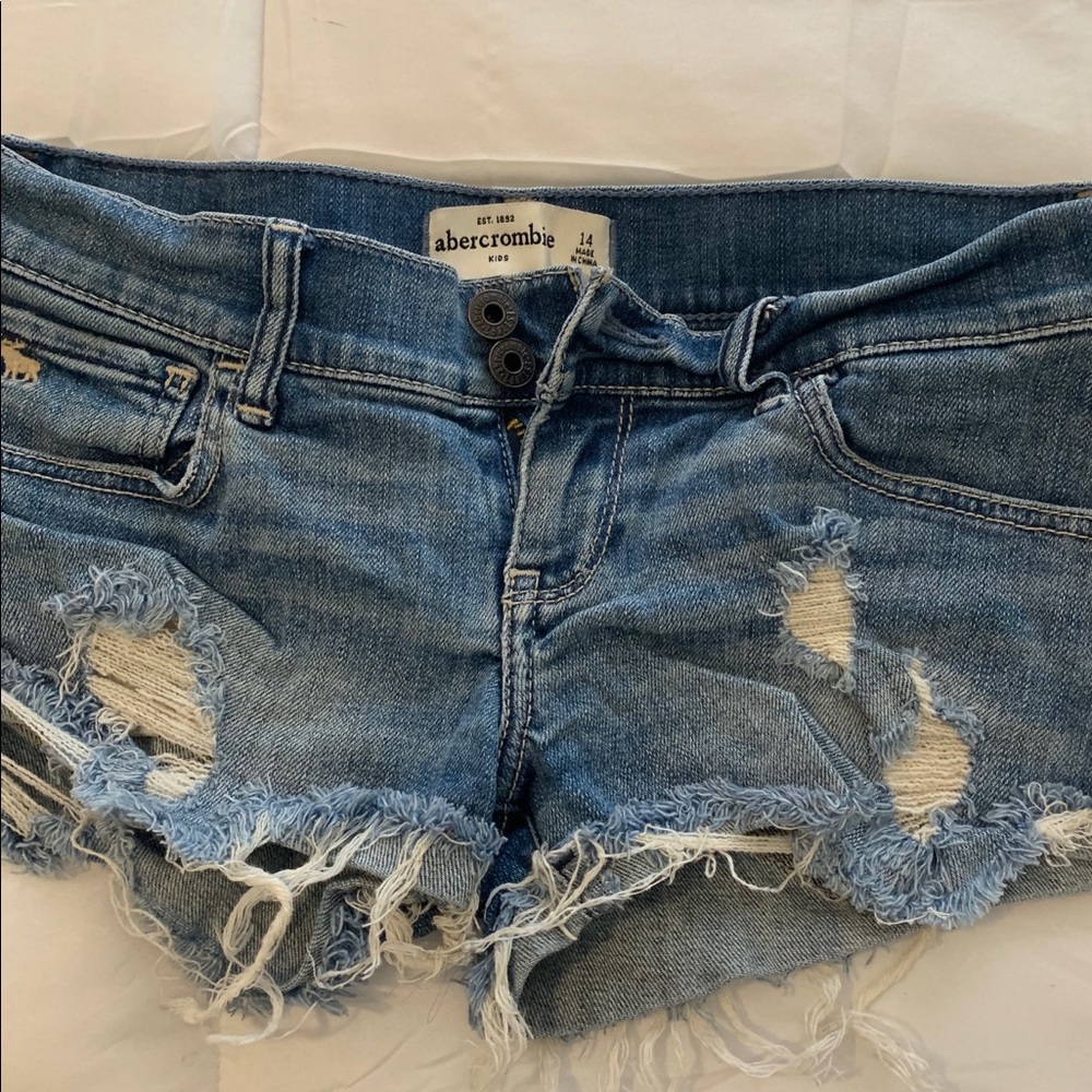 Abercrombie kids shorts 14